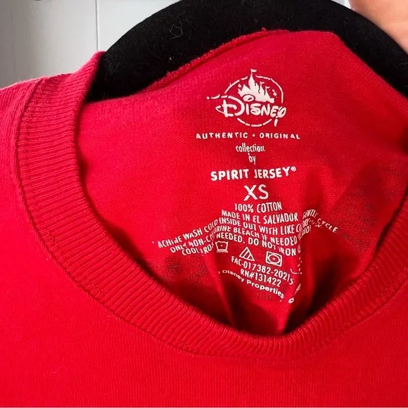 Rare Disney World Parks Holiday Mickey Fab Five 2020 Spirit Jersey Red Adult XS - Picture 6 of 6